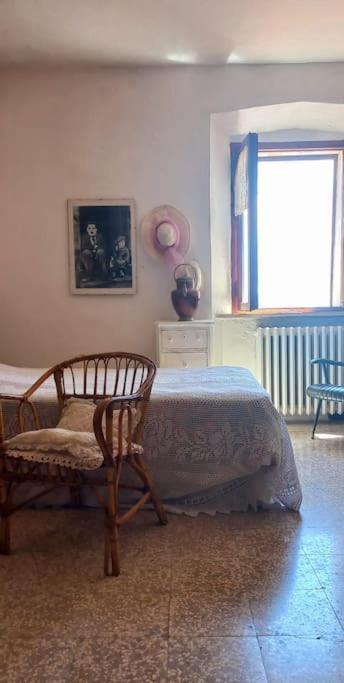 La Casa Del Gallo Radicondoli Bagian luar foto